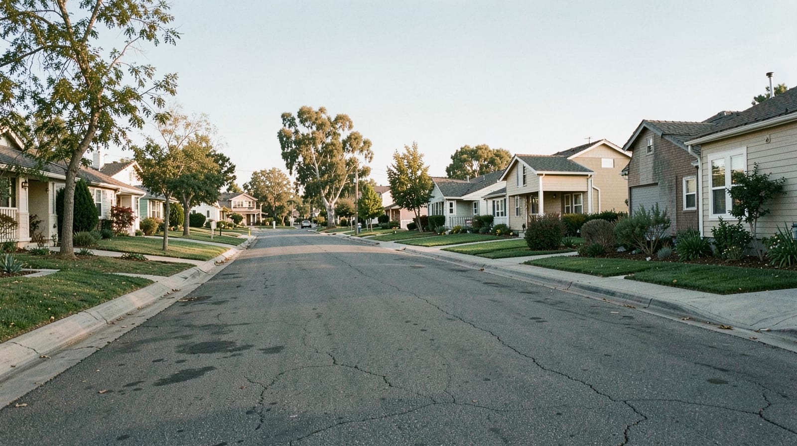 Gutter Cleaning in Sloughhouse, CA in Elk Grove