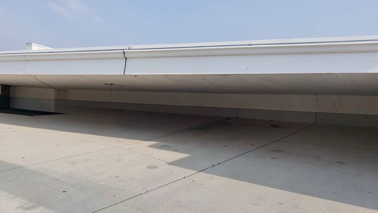 Commercial Gutter Cleaning in Mill Creek, WA in Mill Creek