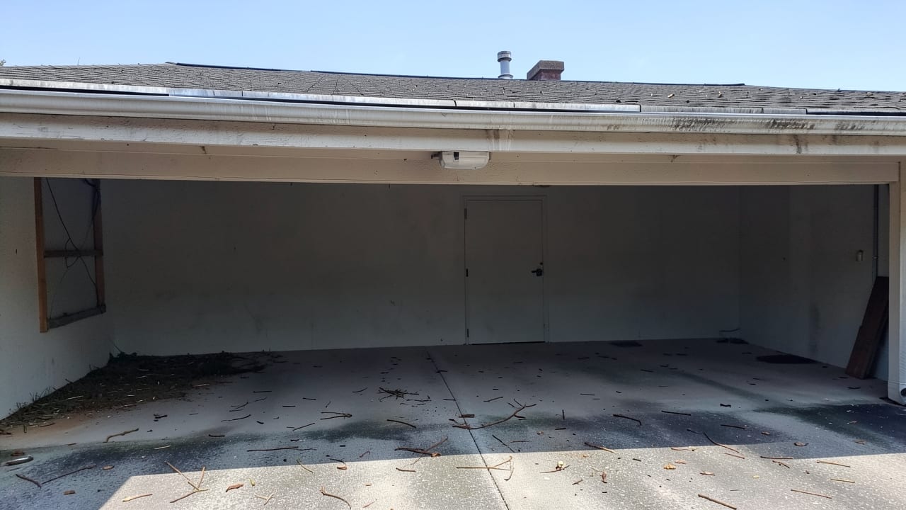 Garage Gutter Debris Clearance in Noblesville, IN in Noblesville