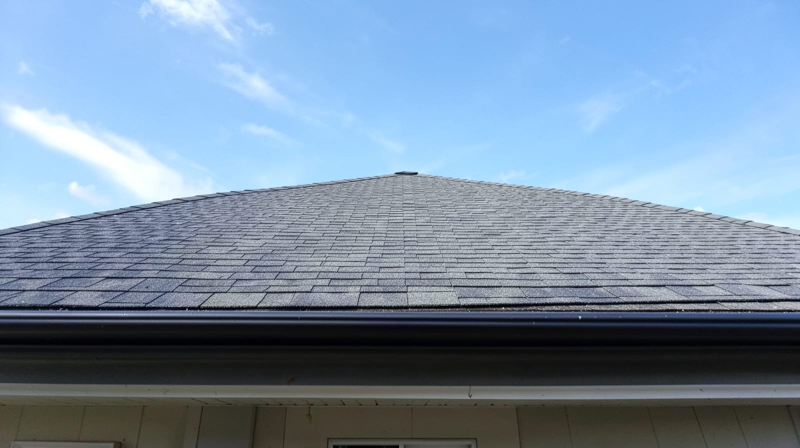 Roof & Gutter Inspection in Redmond, WA in Redmond